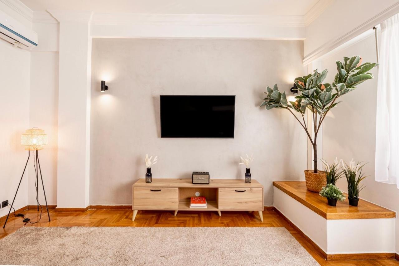 Cozy Apartment In Kolonaki Athens - Sleeps 5 Экстерьер фото