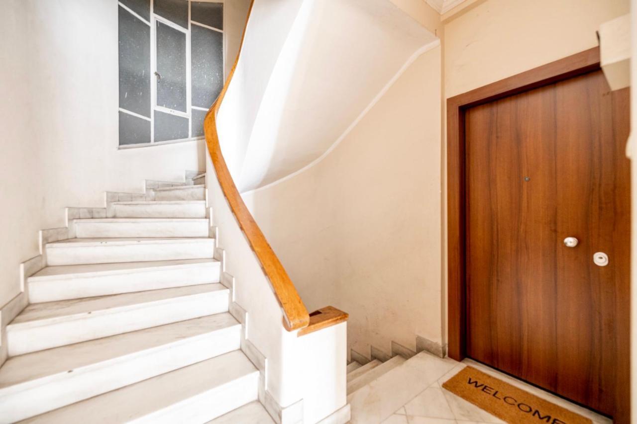 Cozy Apartment In Kolonaki Athens - Sleeps 5 Экстерьер фото